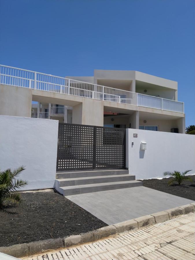 Apartment El Sueno - Great Sea Views - Infinity Pool - Free Wifi- Smart Tv-Residence Senator Costa Teguise Kültér fotó