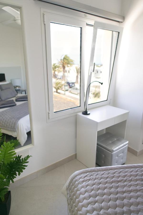 Apartment El Sueno - Great Sea Views - Infinity Pool - Free Wifi- Smart Tv-Residence Senator Costa Teguise Kültér fotó